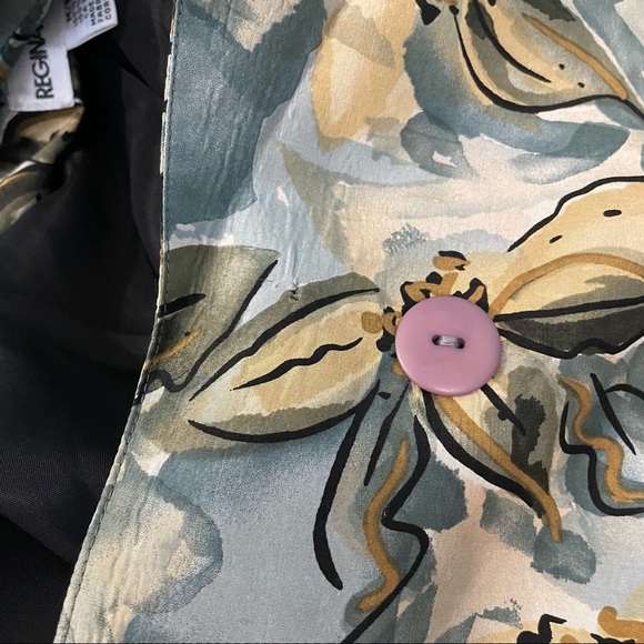 Printed SILK Jacket - Picture 10 of 10